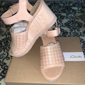 Clarks Cammy glory wedge sandal- WIDE